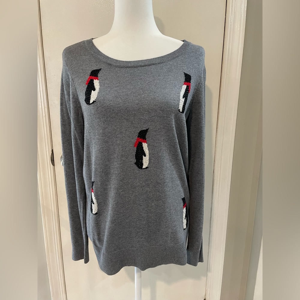 Ladies gray sweater size medium sequin penguins by Westport 1962